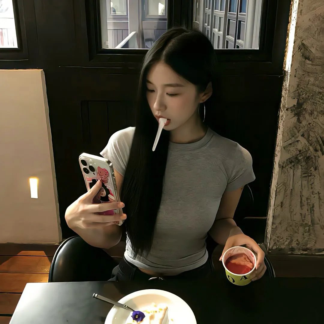 香港艾曼妞